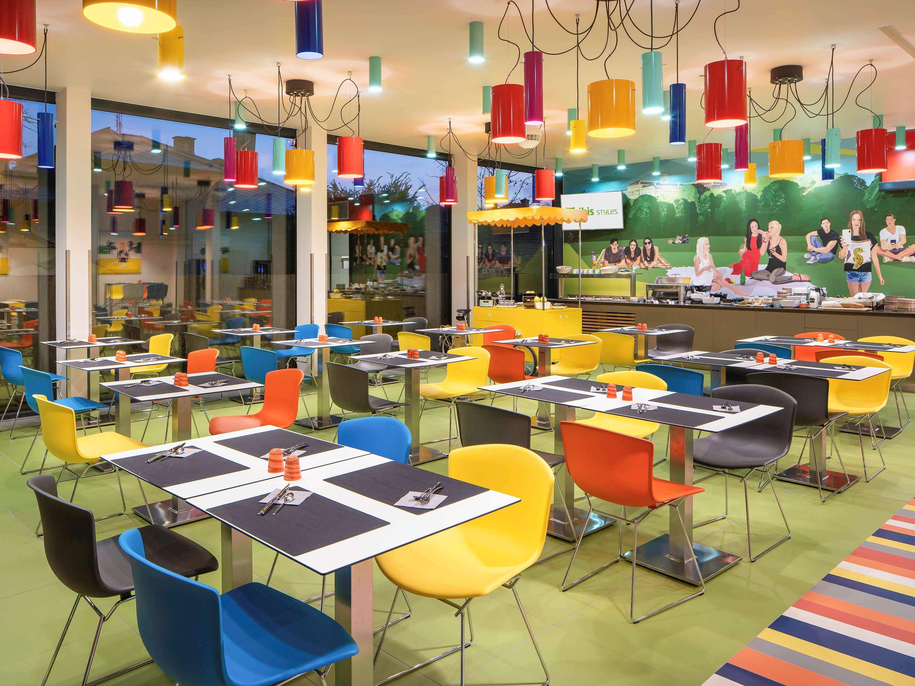 Ibis Styles Citywest 3*